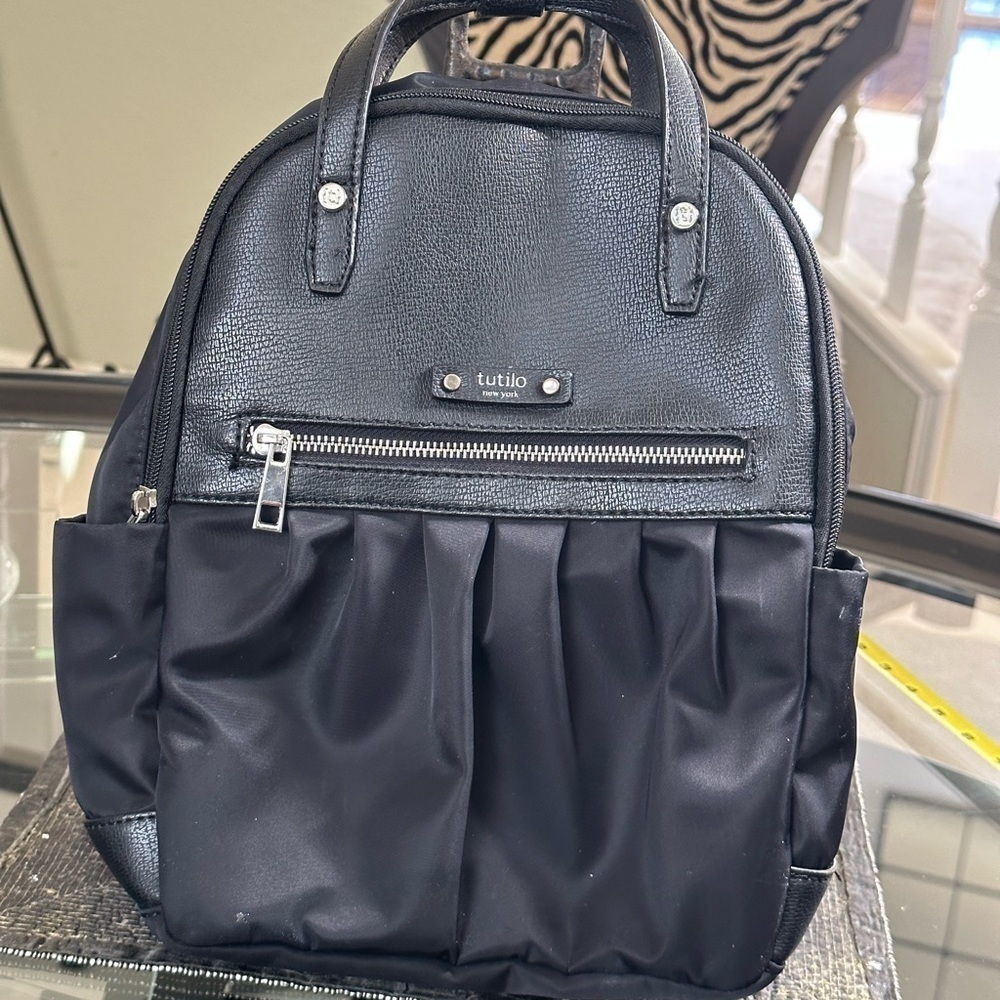 Tutilo New York Black Backpack - Petite and Understated yet utilitarian.
